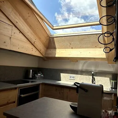 Attico Bellavista كورتينا دامبيتزو