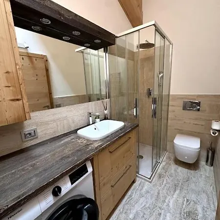 Attico Bellavista كورتينا دامبيتزو