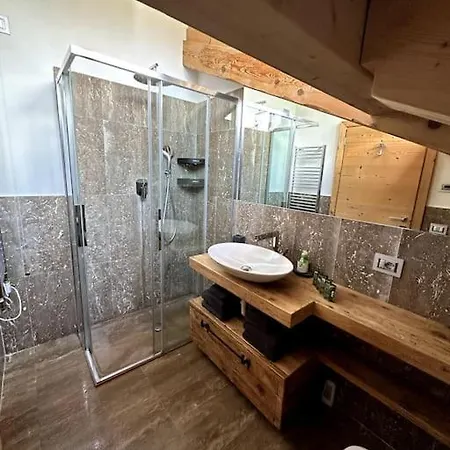 Attico Bellavista شقة